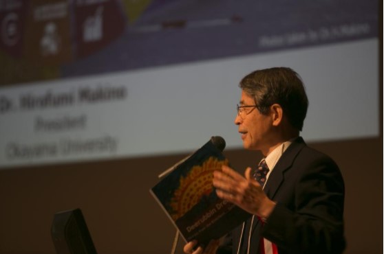 President Makino gave a talk