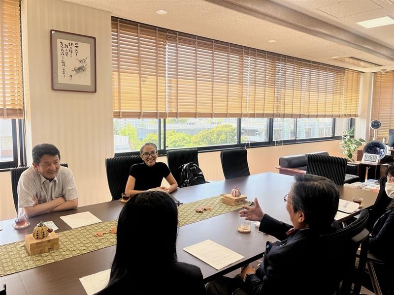 表敬訪問の様子