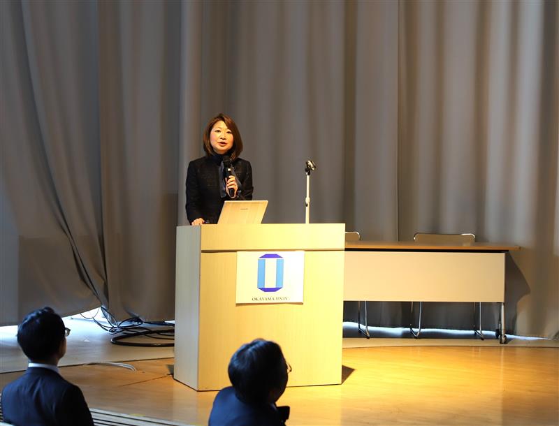 片岡准教授による講演