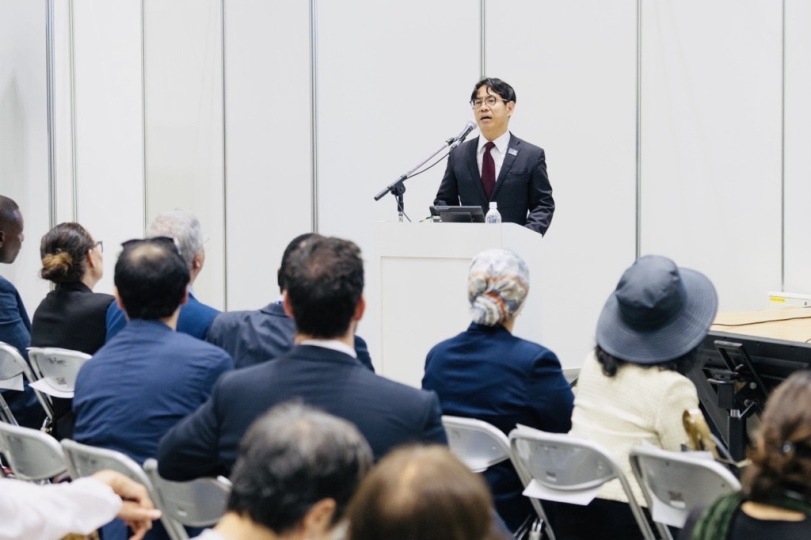 Vice President Yokoi delivering the keynote address