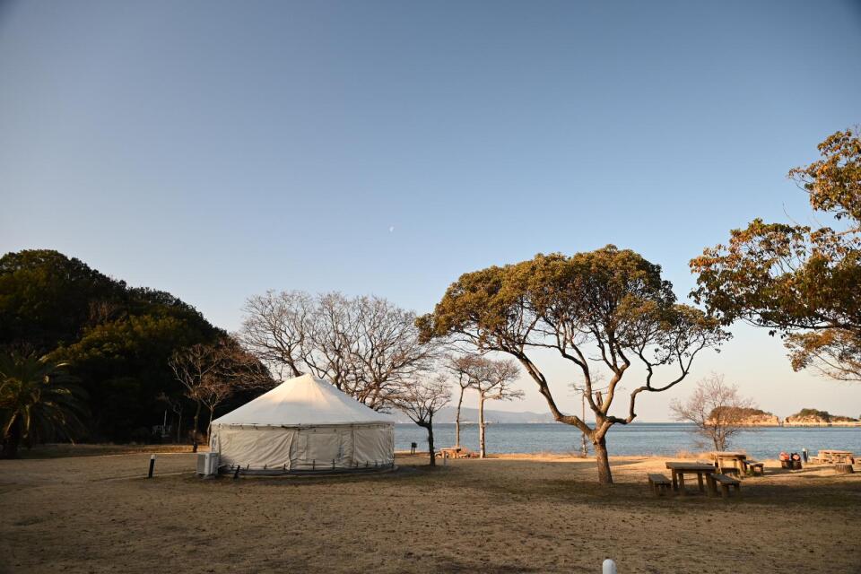 直島の宿泊先「つつじ荘」（瀬戸内海国立公園内）